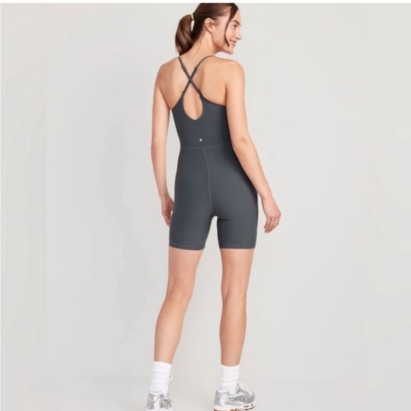 NWT! Black PowerLite Lycra® ADAPTIV Short Bodysuit - Multiple Sizes 🌊 - Picture 6 of 11